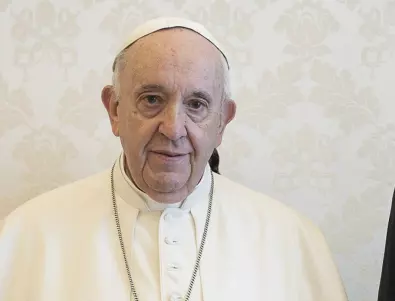 Папата призова за диалог, за да може 