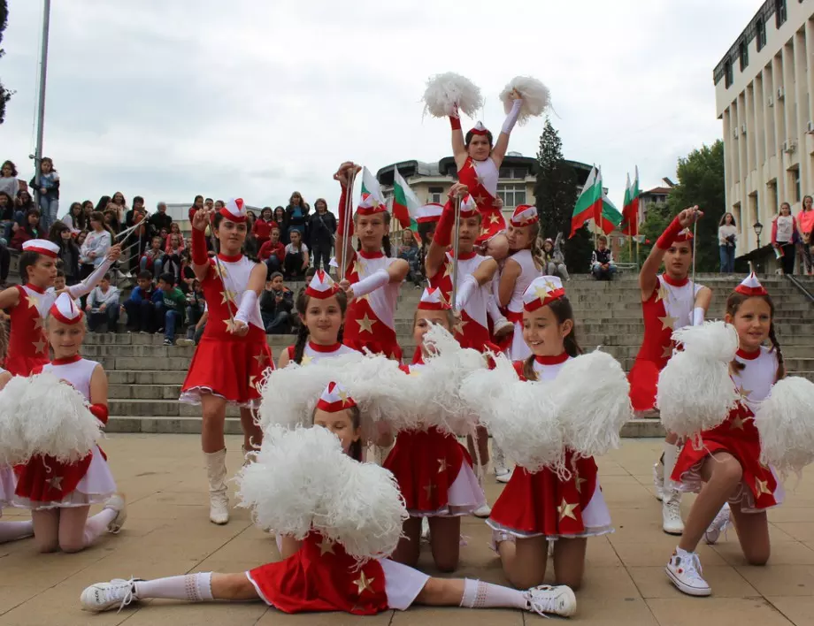 Обявиха надпревара за най-добър видеоклип от Празника на Асеновград