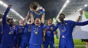 {{ otherArticle[0].article.title }}