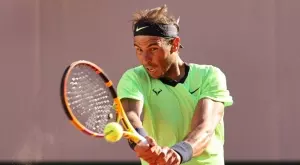 ВИДЕО: Изненадаха Надал с торта за рождения му ден