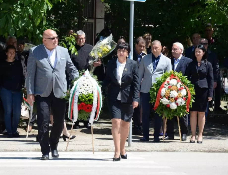 Видин се поклони пред подвига на Ботев и загиналите за свободата на България