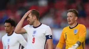 {{ otherArticle[0].article.title }}