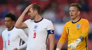 {{ otherArticle[0].article.title }}