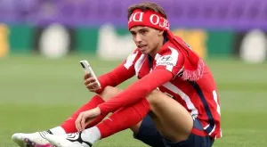 "Любовен триъгълник": Феликс иска в Барса, но си избра номер в ПСЖ?