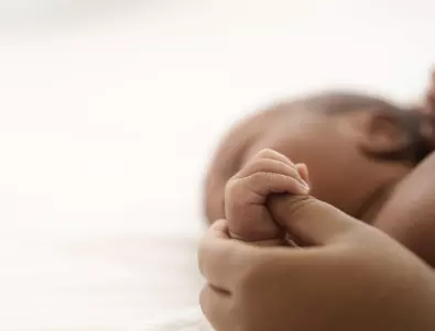 9 важни неща, които трябва да знаете, ако бебето хълца