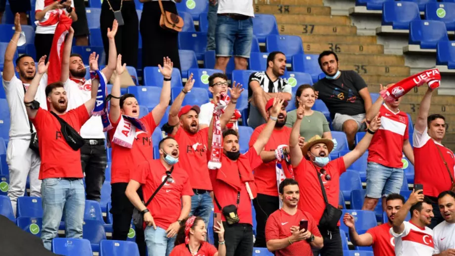 Къде да гледаме Швейцария - Турция на Европейското първенство по футбол?