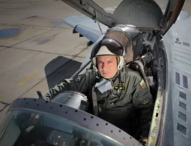 Бивш военен пилот: Има информационно затъмнение по случая със загиналия летец 