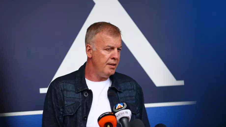 Наско Сираков подсигури бъдещето на Левски за 5 години напред