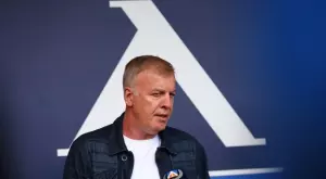 {{ otherArticle[0].article.title }}