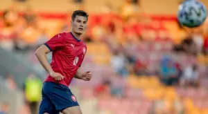 Сърдечен проблем можеше да пенсионира чешкия "бижутер" Патрик Шик на 21