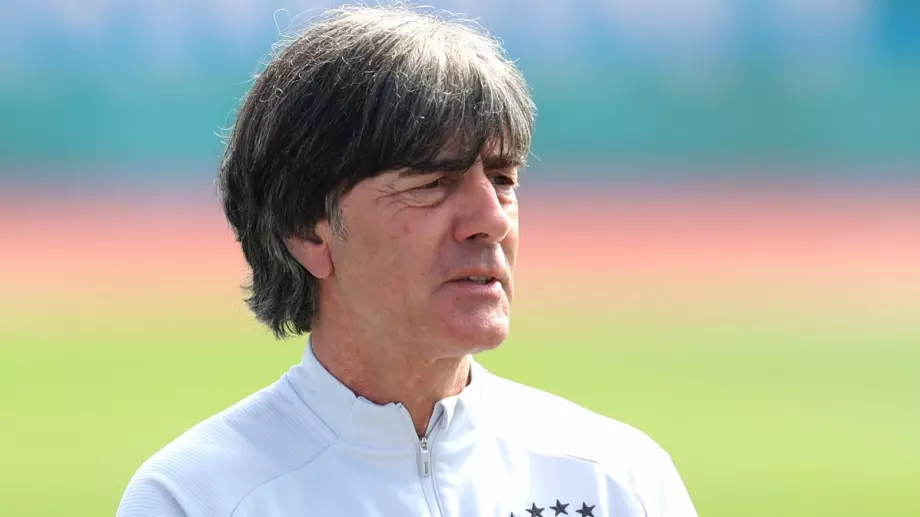 Йоги Льов скастри Германия: Сега е важен футболът, а не цветът на лентите!