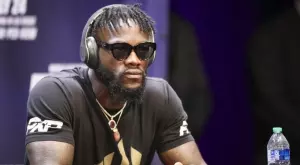 Дионтей Уайлдър е бил арестуван в Лос Анджелис, полицаи открили пистолет и марихуана в колата му