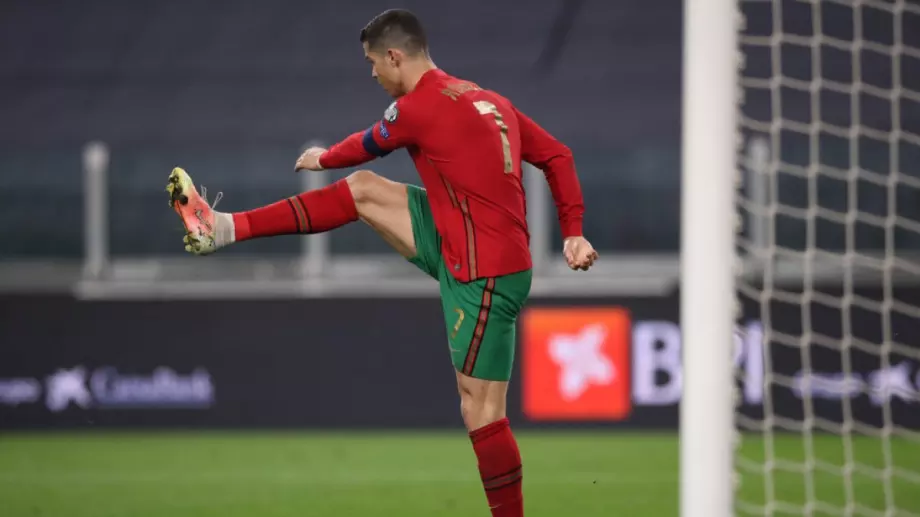 Фернандо Сантош преди дербито с Германия на Евро 2020: Португалия не е само Роналдо