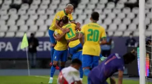 Бразилия разгроми Перу и оглави група "B" в Копа Америка