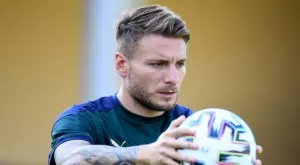 {{ otherArticle[0].article.title }}