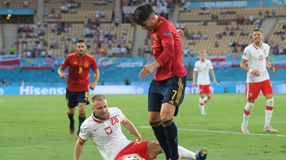 Голова немощ доведе Испания до третото място в групата след второ реми на Европейското