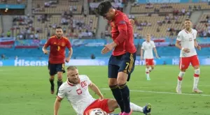 Поляк загуби право да играе на Мондиал 2022 заради нов договор с руски клуб