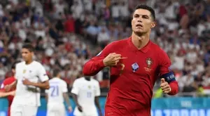 {{ otherArticle[0].article.title }}