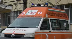 Потресаващ скандал! Пребиха футболист преди мач във Врачанско