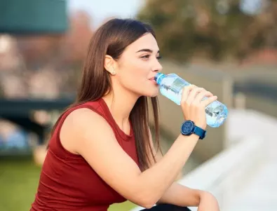Защо пиенето на много студена вода в жегите не се препоръчва?