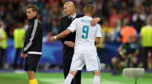 {{ otherArticle[0].article.title }}