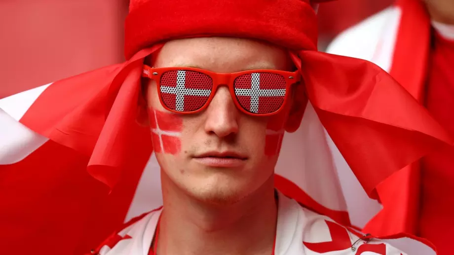 Дания без семействата си на Мондиал 2022 в знак на протест срещу смъртните случаи