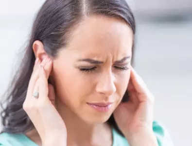 Учени: Едва ли предполагате, че точно тези 2 симптома издават загуба на слуха