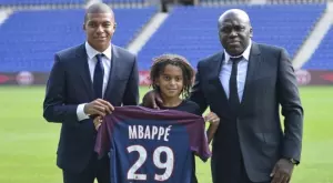 {{ otherArticle[0].article.title }}