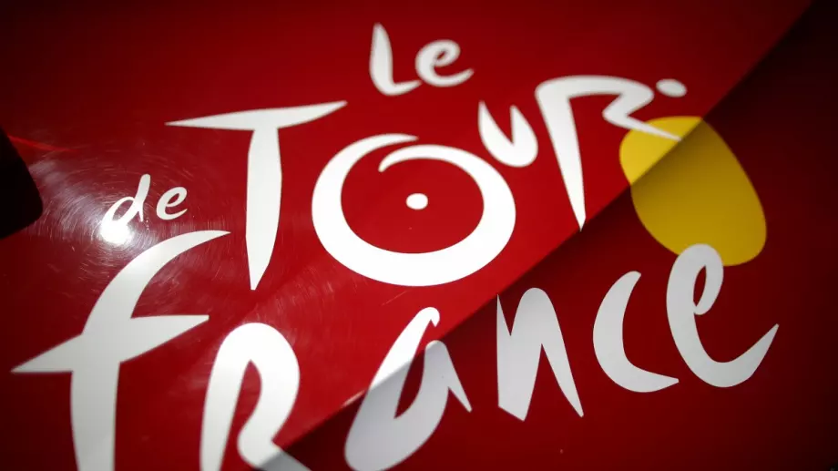 “Тур Дьо Франс”: Дилън Тьонс спечели осмия етап, Тадей Погачар облече жълтата фланелка