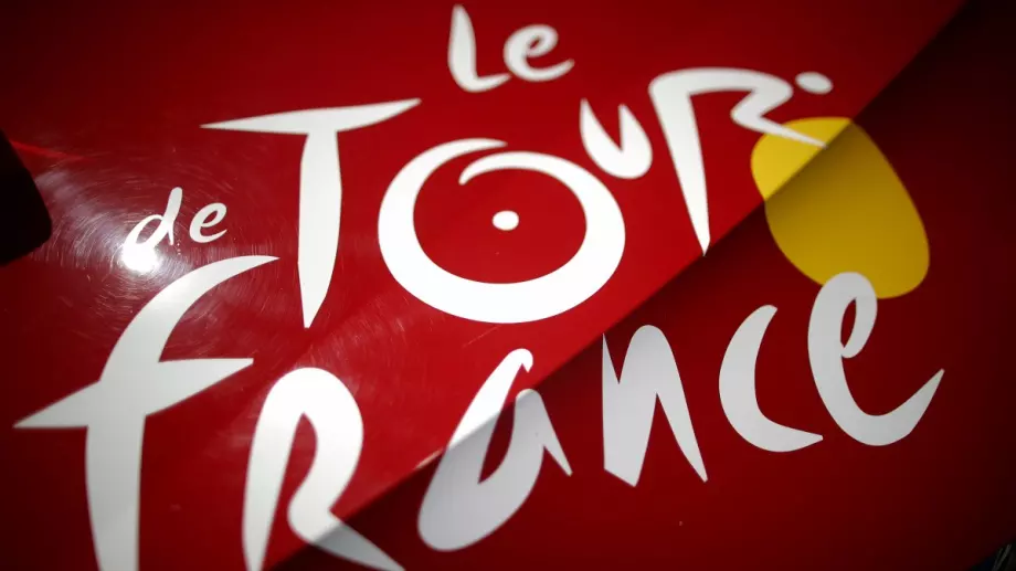 "Тур Дьо Франс" 2022: Триумф за Нилсен и прекъсване на десетия етап заради протест