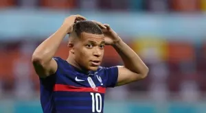 {{ otherArticle[0].article.title }}