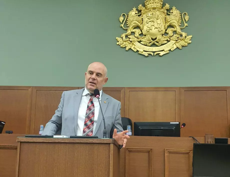 Гешев: Прокуратурата е предприела действия за спазване на закона в изборния ден  