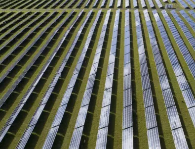 Испания генерира рекордните 50% енергия от възобновяеми източници през 2023 г.