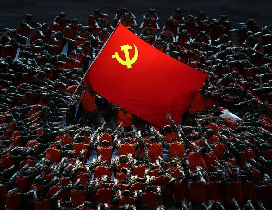 Напълно ваксинирани са над 1 милиард китайци 