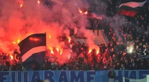 {{ otherArticle[0].article.title }}