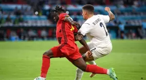 {{ otherArticle[0].article.title }}