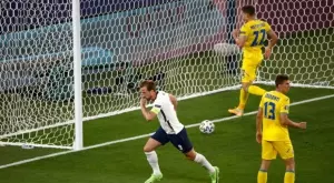 {{ otherArticle[0].article.title }}