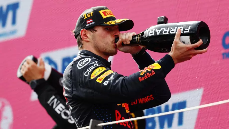 Макс Верстапен спечели Гран При на Австрия, разликата с Хамилтън се увеличи още повече!