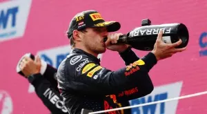 ВИДЕО: Крясъци, истеричен смях и "Боже мой!" - реакцията на Верстапен на триумфа