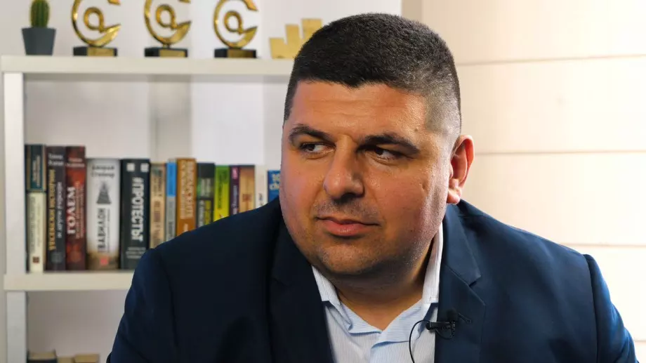 Ивайло Мирчев: Коалиционно споразумение ще държи далеч от властта ГЕРБ и ДПС
