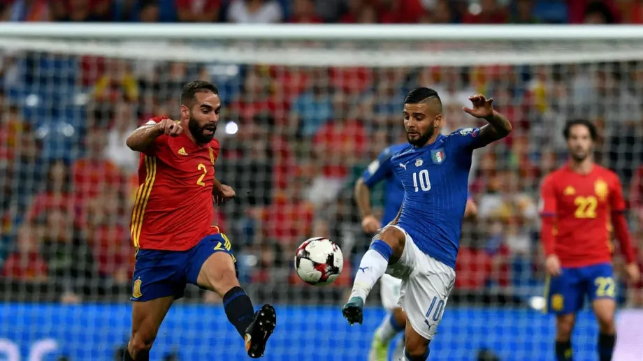 Испания и Италия определят първия финалист на Европейското по футбол