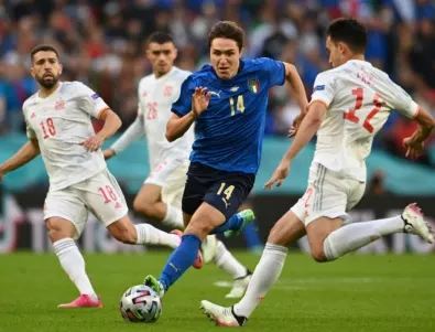 Испания и Италия се захапват в свиреп сблъсък за финал в Лига на конференциите