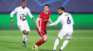 {{ otherArticle[0].article.title }}