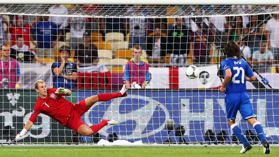 "Паненката" на Пирло от Евро 2012, заради която Англия трябва да избягва дузпи на финала (ВИДЕО)