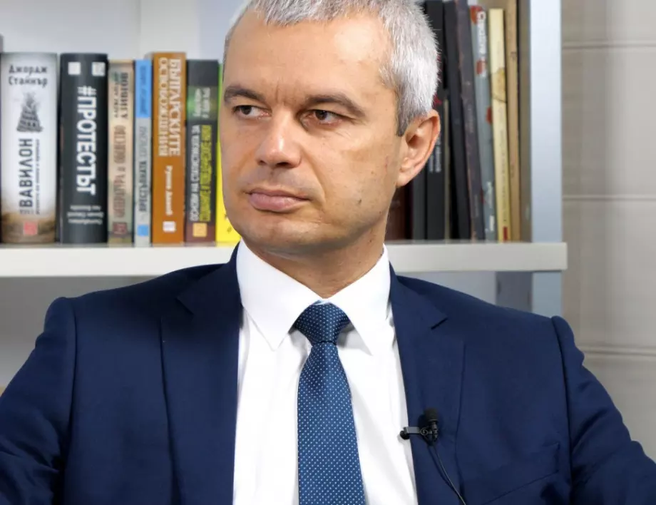 Костадинов: От Хаджипенчович до Хаджигенчович нищо ново в българската политика