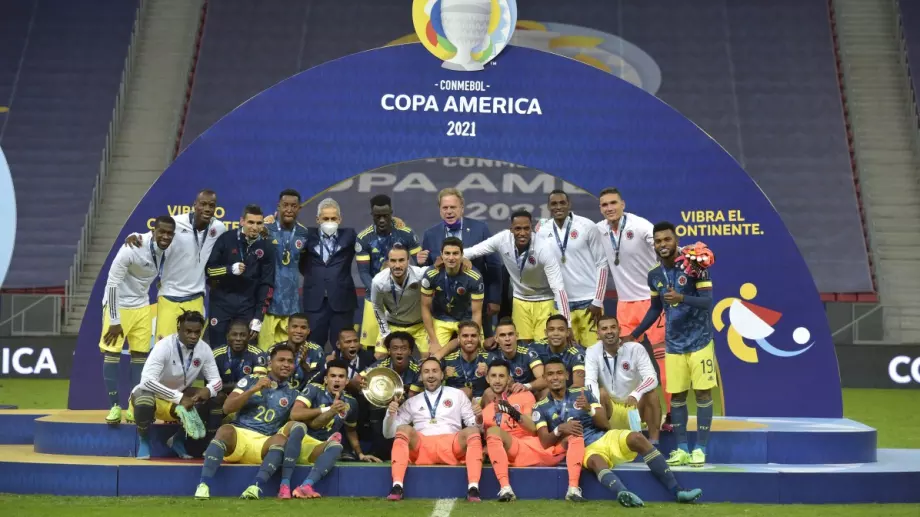 Колумбия спечели "малкия финал" в Копа Америка след драма с Перу