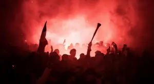 Цяла Италия не спа след триумфа на Евро 2020 - празненствата след победата над Англия (ВИДЕО)