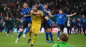 Британско издание направи "Златна топка" за вратари