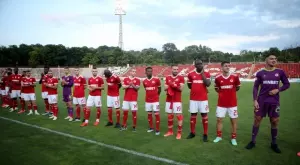 {{ otherArticle[0].article.title }}