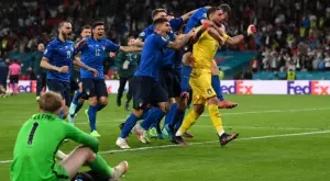 Донарума е играч №1 на Евро 2020, но дори не е в топ 10 на вратарите с най-много спасявания